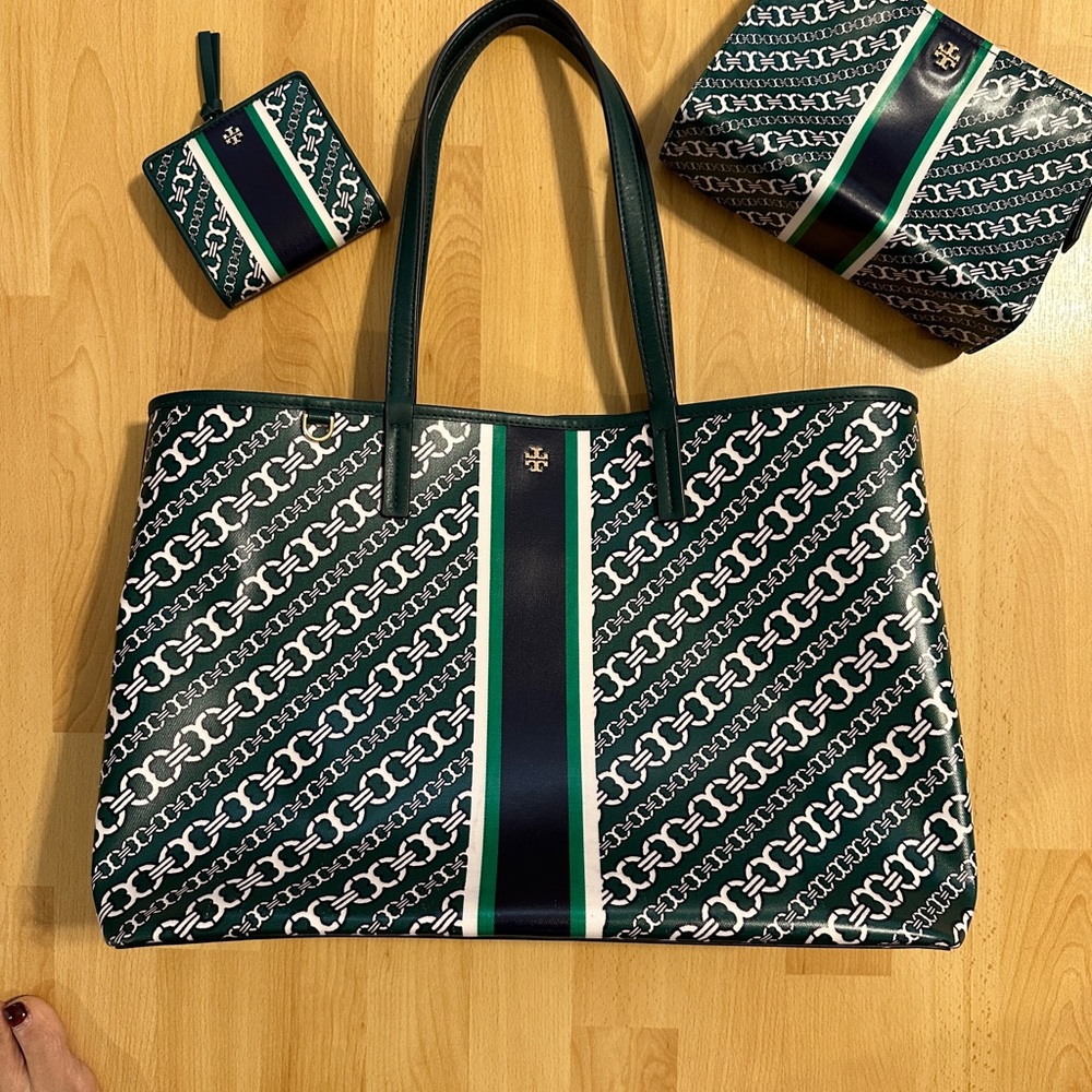 Tory Burch Tote with Wallet and Cosmetic Case
